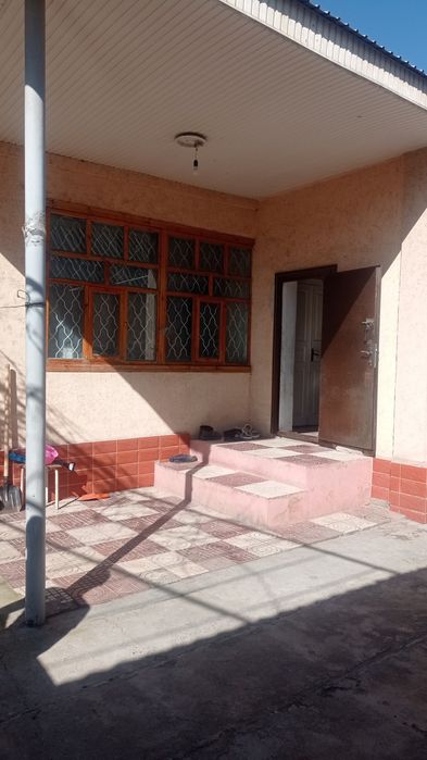 Үй сатылады.  Жеке тұрғын үй.