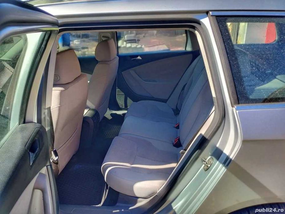 Vând VW Passat B6 1.6 FSI – 115 CP, Combi – 2006