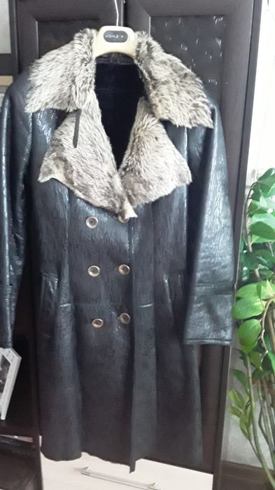 Продам зимнюю дублёнку из тасканы