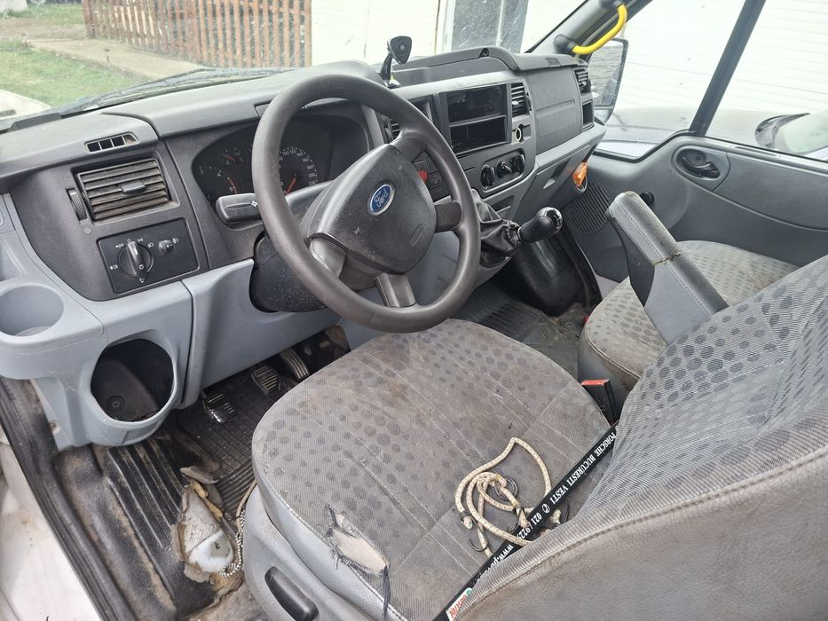 Dezmembrez ford transit
