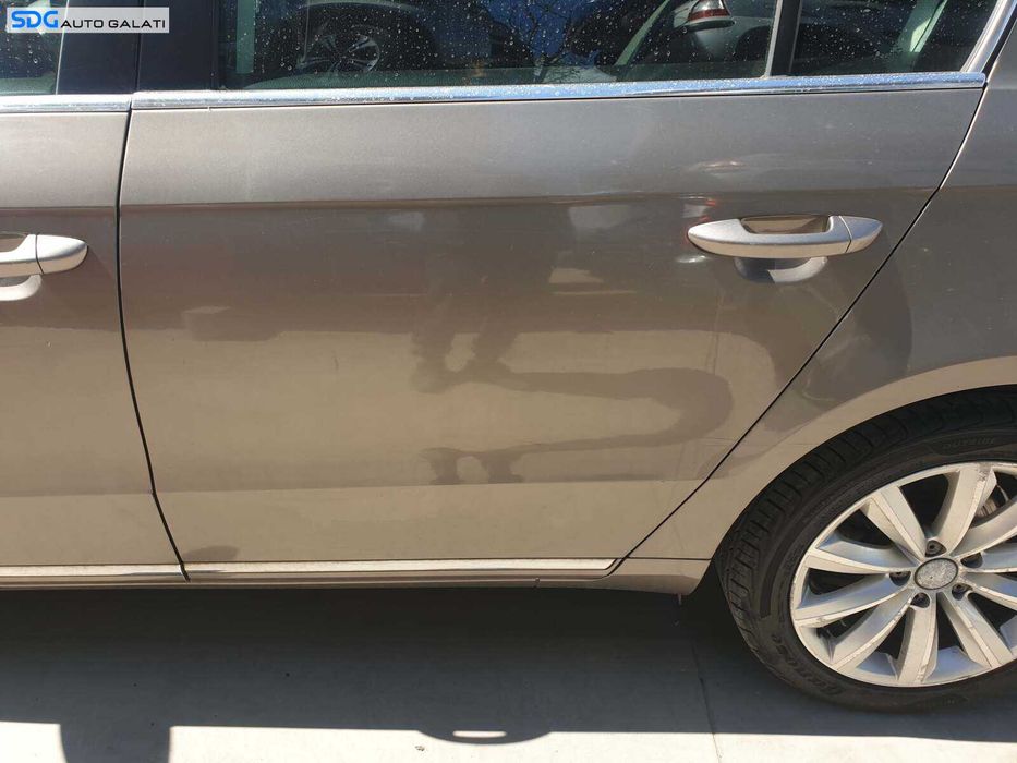 Usa Usi Portiera Portiere Stanga Spate Dezechipata Volkswagen Passat B7 Berlina Sedan 2010 - 2015 Culoare LA8X [Q2617]
