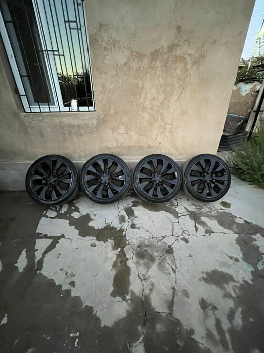 Продам диски R 19
