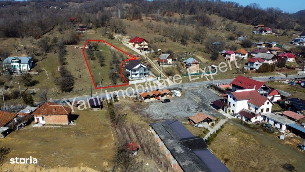 Teren de vânzare în comuna Valea Iașului, județ Argeș.