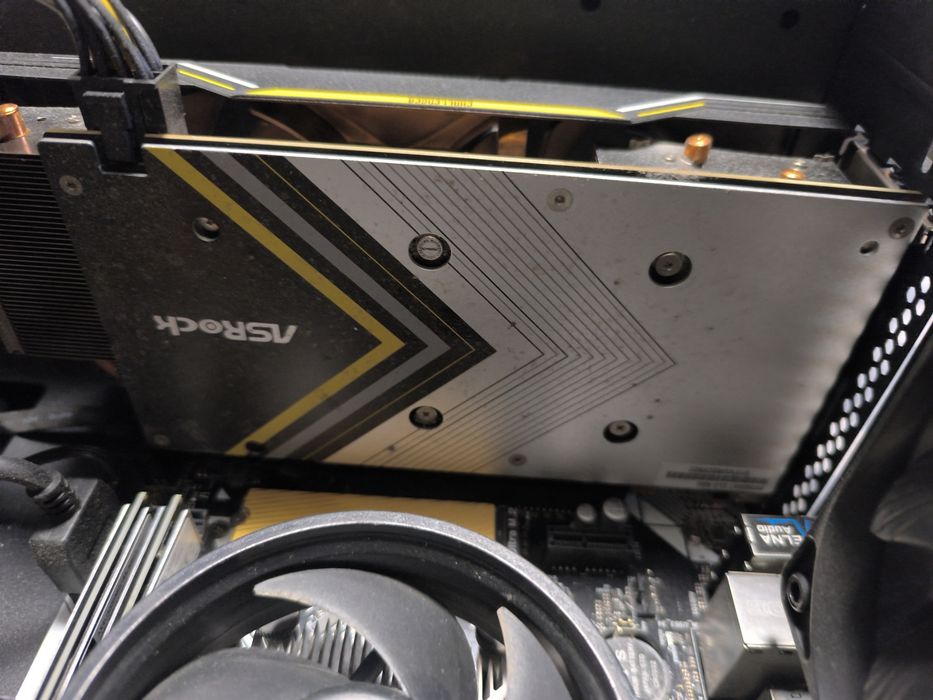 Геймърски компютър Ryzen 5 3500x,Radeon rx 5600 xt