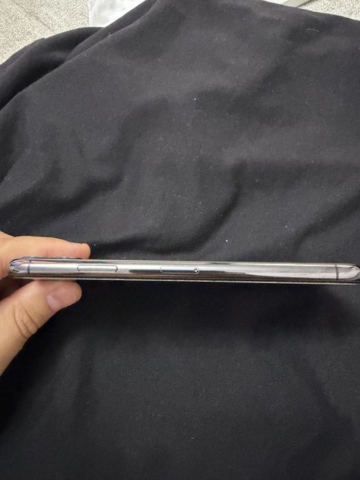 Iphone 11 pro max 64 GB