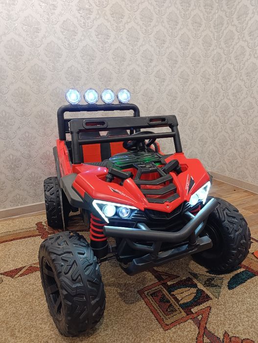 Машина в детскый