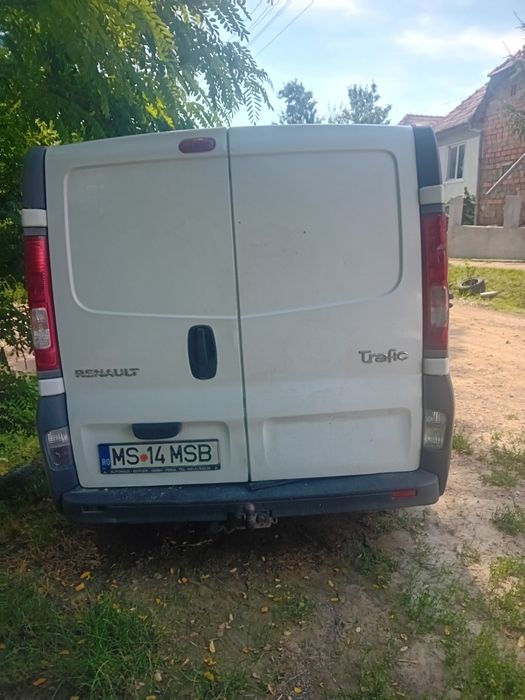 RENAULT Trafic 0 — imagine 3