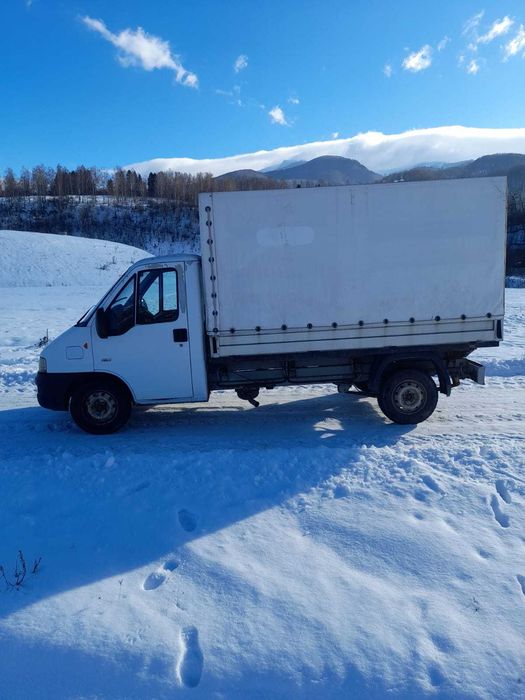 Autoutilitara de vanzare