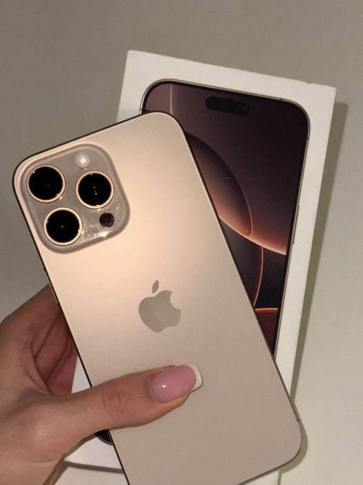 Айфон 16 про мах