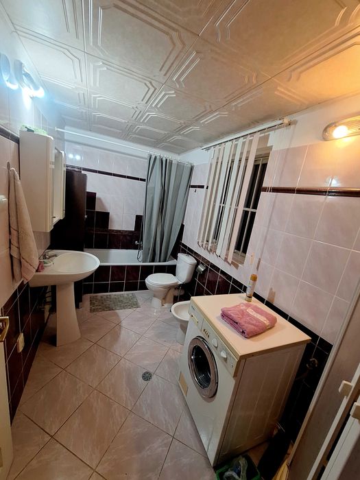 Apartament la casă în Sf.ilie