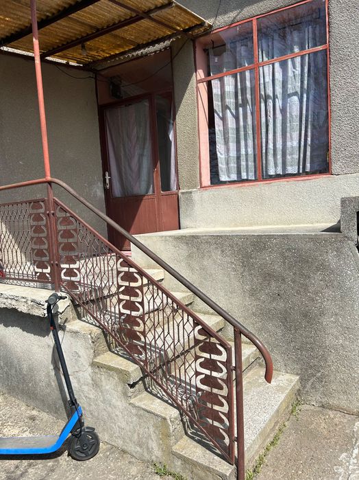 Продавам къща в гр. Мизия