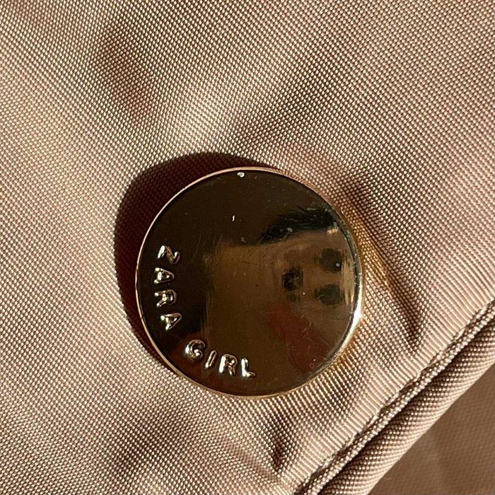 продам пуховик детский Zara