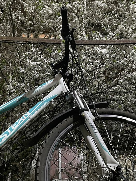 Велосипед Stern Vega 2.0 белый