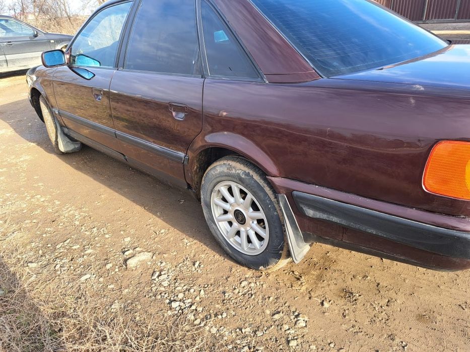 Продам Ауди 100 с4