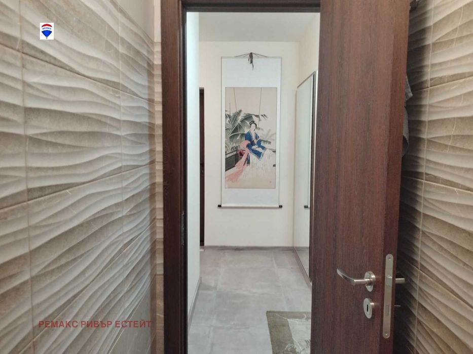 Продава се Тристаен апартамент в Русе, Център - 119 кв.м за 2353 €/кв.м - Снимка #9