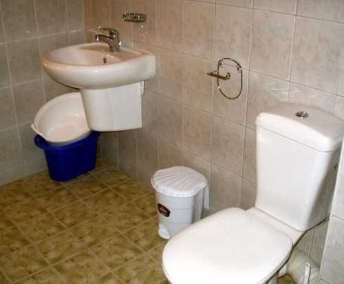 Дава се под наем Тристаен апартамент в Бургас, Лазур - 104 кв.м за 178.5 € - Снимка #6