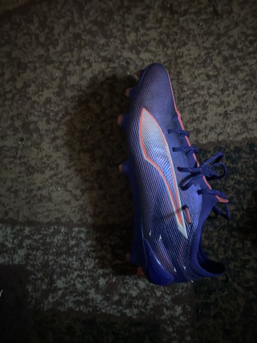 Ghete fotbal puma ultra ultimate 5