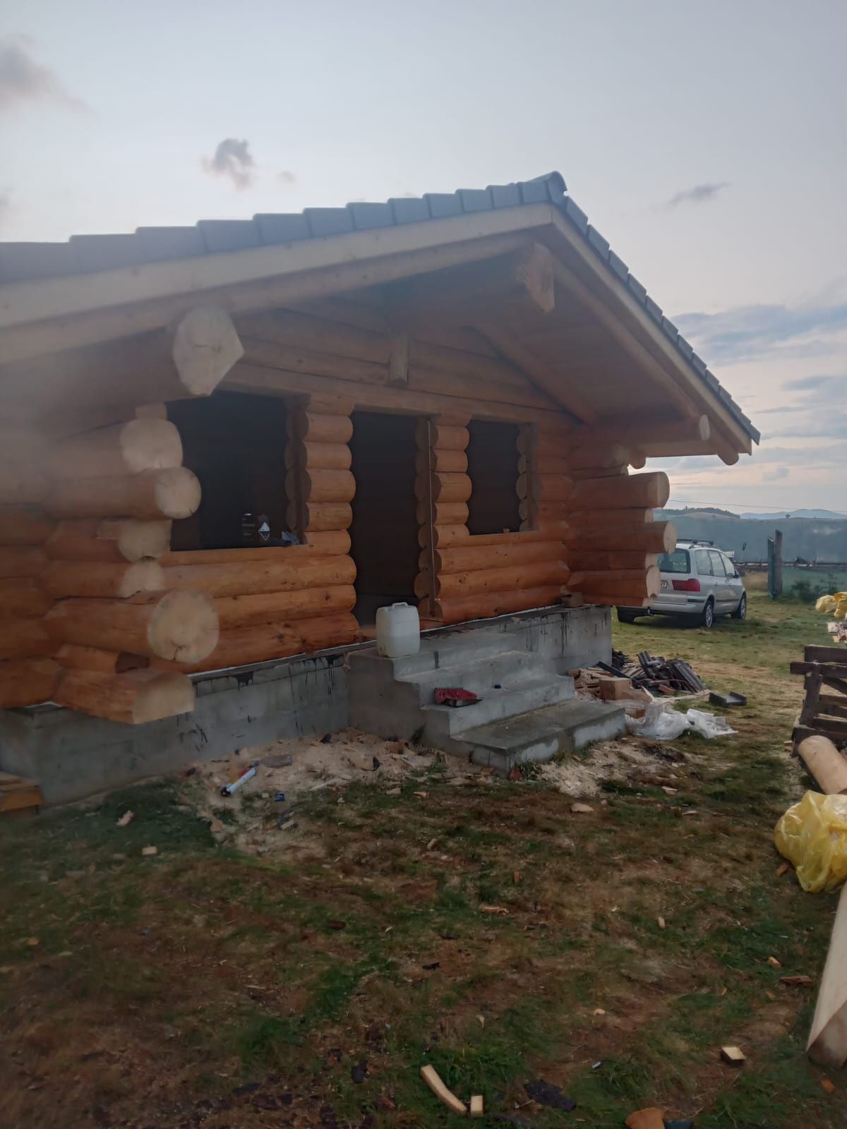 Cabane Din Lemn Rotund Brasov • OLX.ro