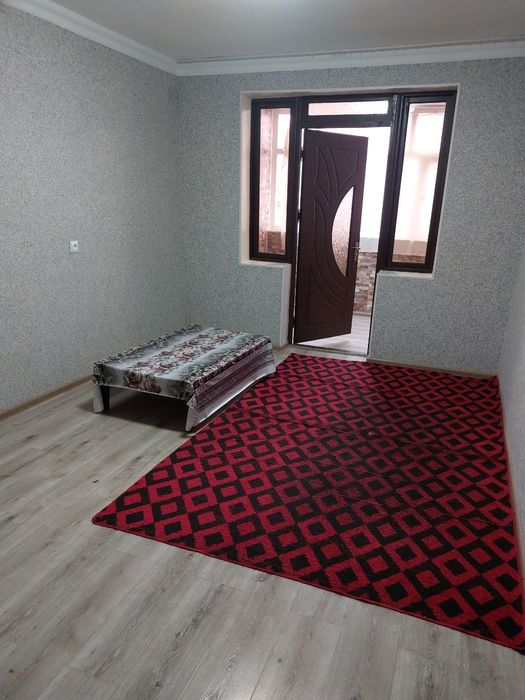 Срочно сдаётся 1х комнатная квартира на Баме !