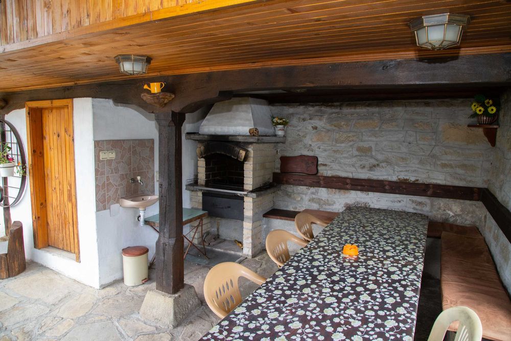 Йовчовата къща с.Нейковци