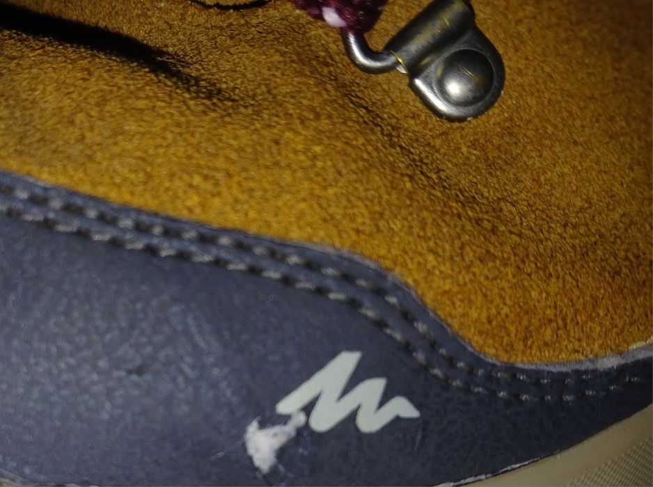 Туристически обувки естествена кожа Quachua 38