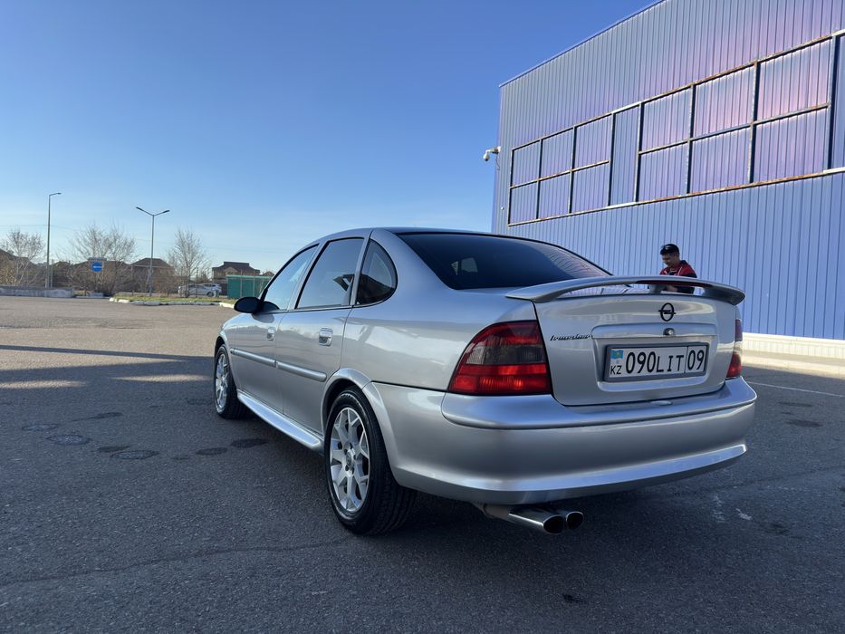 Продам опель вектра б