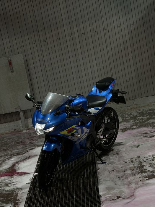 vand suzuki gsx-r 125cc pentru A1