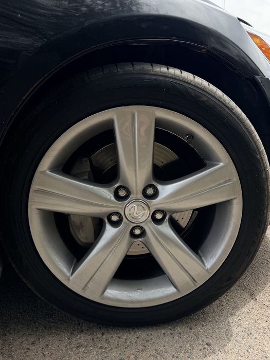 Диски Lexus ромашки