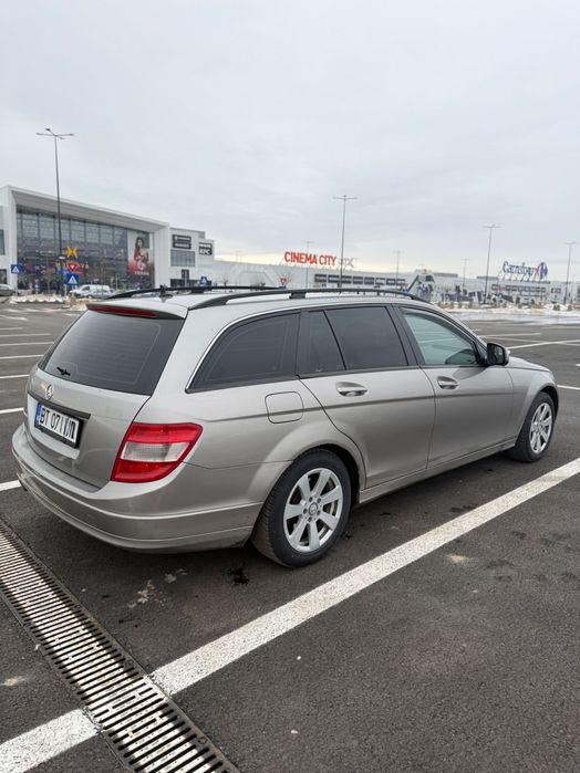 Vând Mercedes c220 cdi