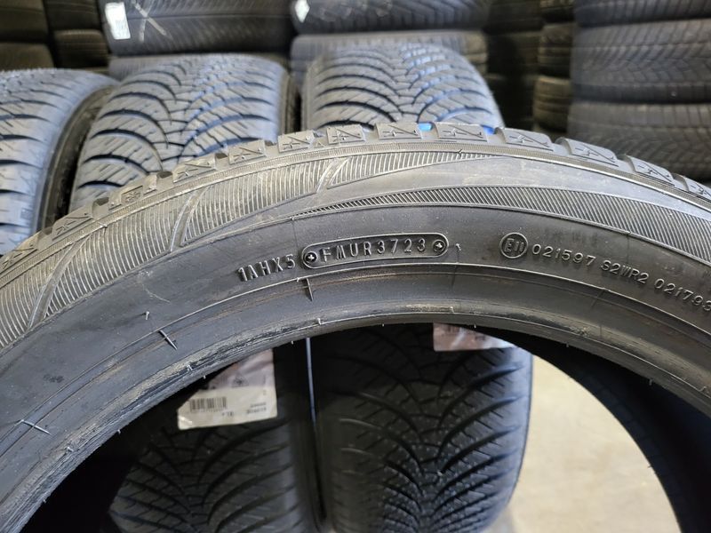 205/55/19 FALKEN 4бр