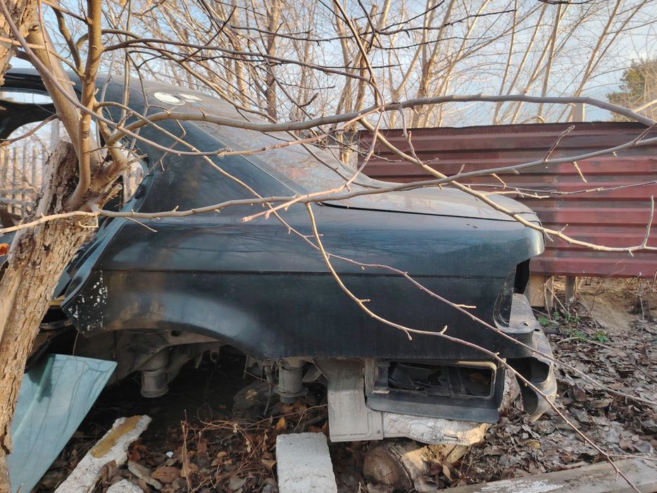 Крыло зад бмв е34 и е38