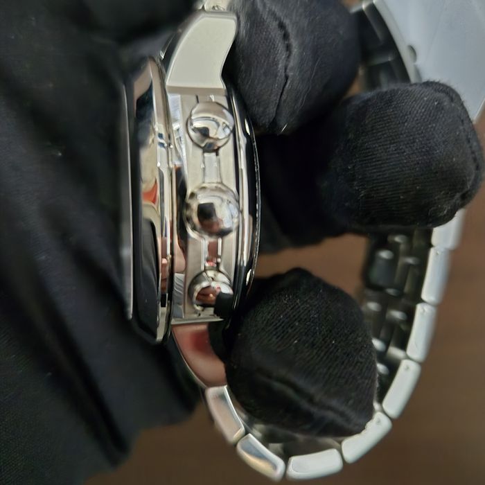 Продам оригинальные часы Tissot