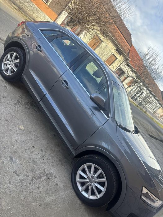 Audi Q3/2012/2.0 TDI/140PC/