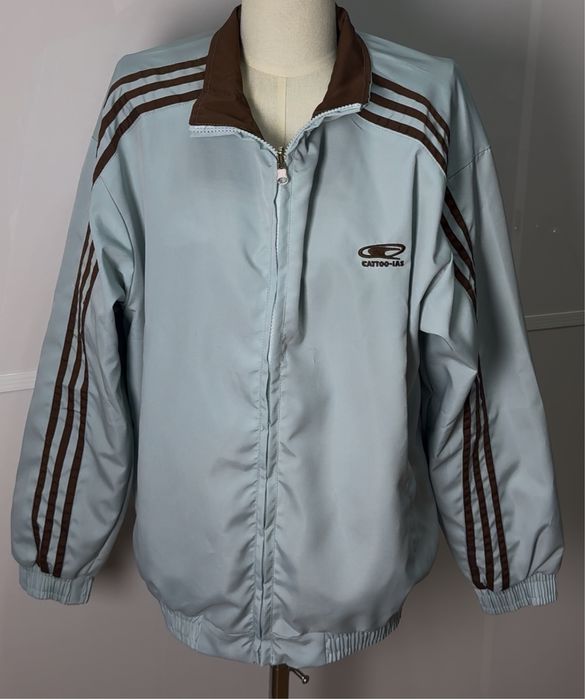 Стильные весенние куртки