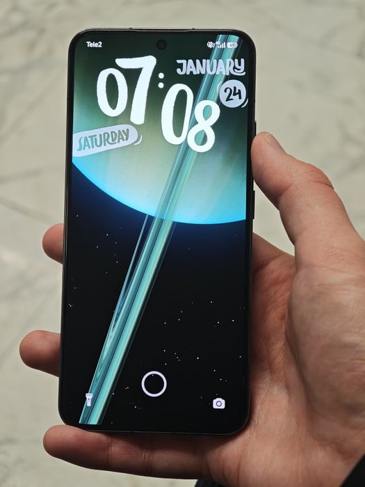 Xiaomi 13 с царапинами