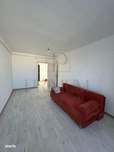 CENTRAL - 2 Camere - Centrala proprie - Etaj intermediar - LIFT - Fata