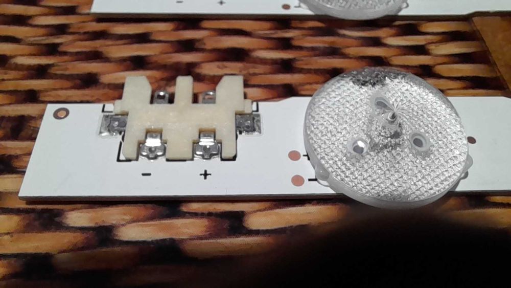 Barete LED Noi - Samsung 32″ –2014SVS32HD_3228_07_ 3 barete ×7 LED