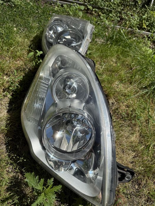 Set Faruri Iveco An 2012