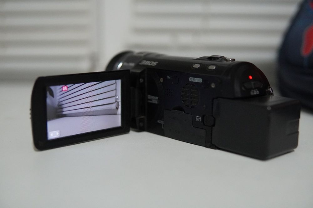 Видеокамера Panasonic SD800