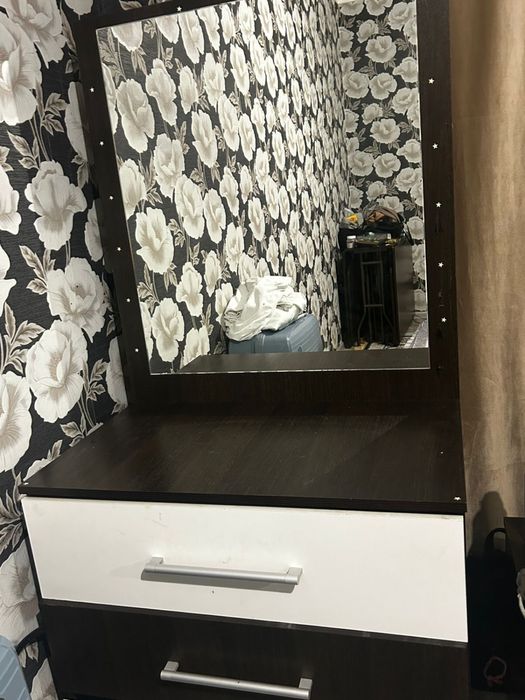 Продам шкаф и комод б/у