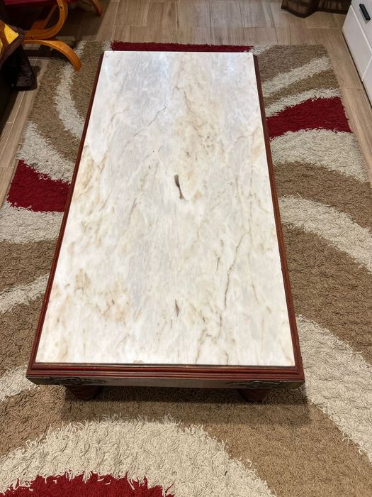 Masă de lemn masiv cu marmură