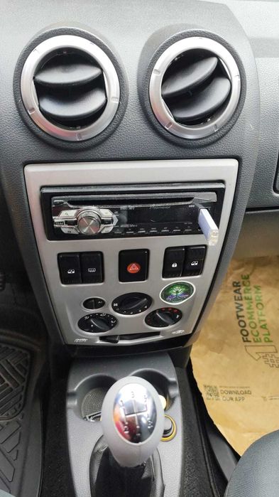 DACIA LOGAN MCV 7 locuri - 1.6 16v - Euro4 - 11.2007 - Laureate