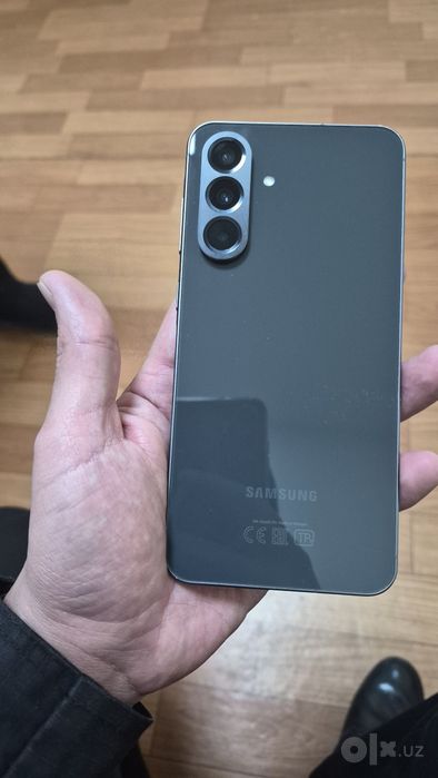 Samsung A56 8+8/256 gb idial