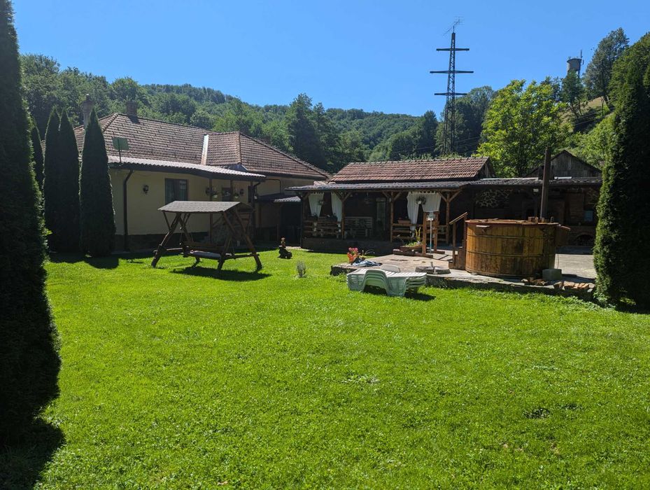 Casa de vanzare / Oportunitate turistica