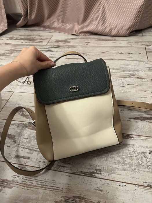 НОВА раница Parfois