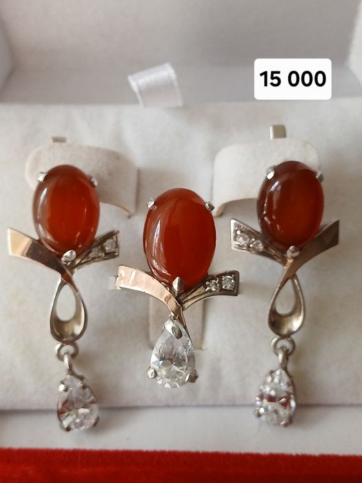 Продам наборы из серебра Украина
