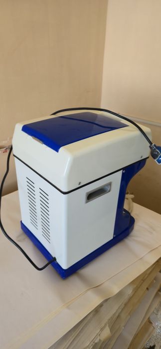 Срочно продаётся аппарат  измельчитель льда (рохати жон)