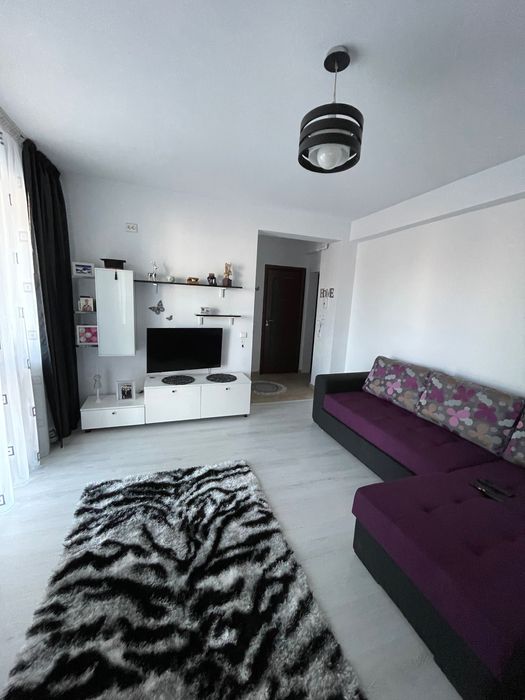 Închiriez garsonieră Piață Progresul