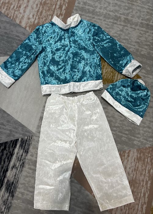 Детские костюмы 4000 тг