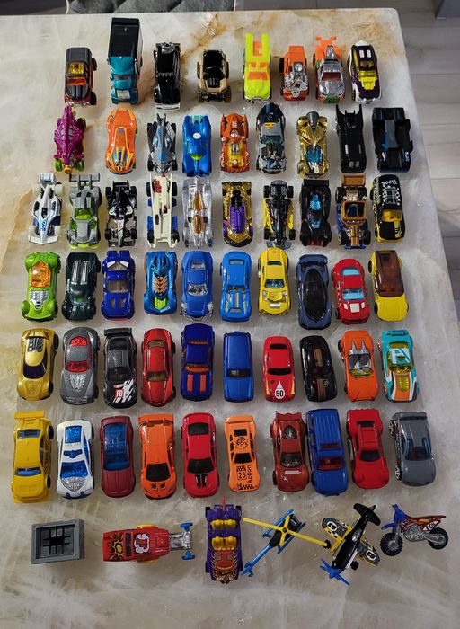 Hot Wheels  топ серия колички от 5-100 лв 1бр